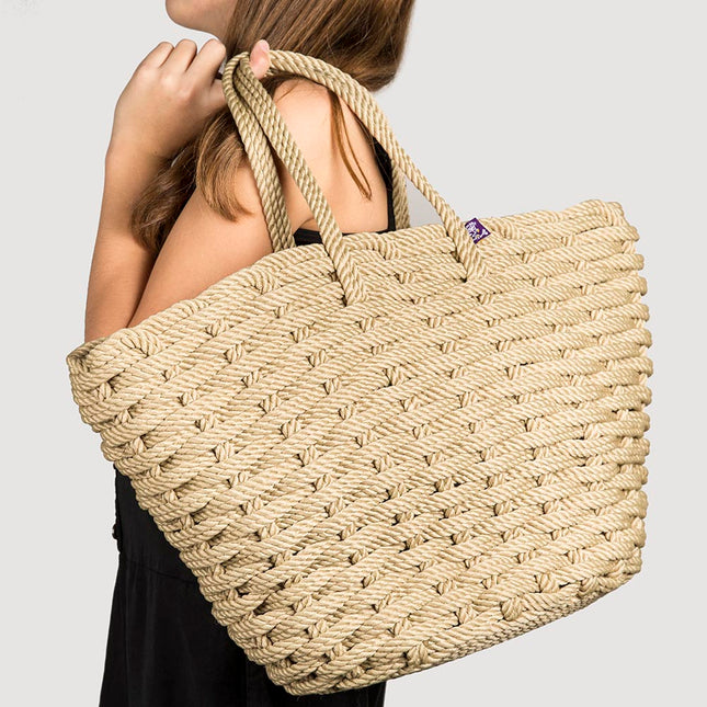 Nissi Woven Beach Bag